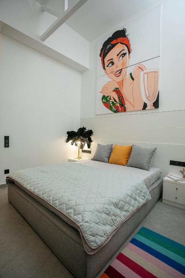 High Five Apartments, Most City Area Dnipro Exterior photo