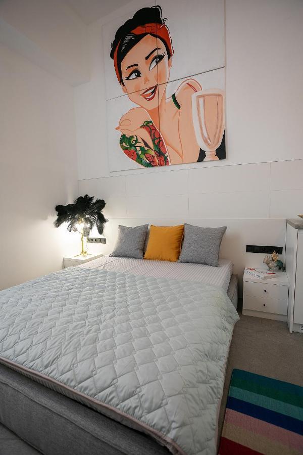 High Five Apartments, Most City Area Dnipro Exterior photo