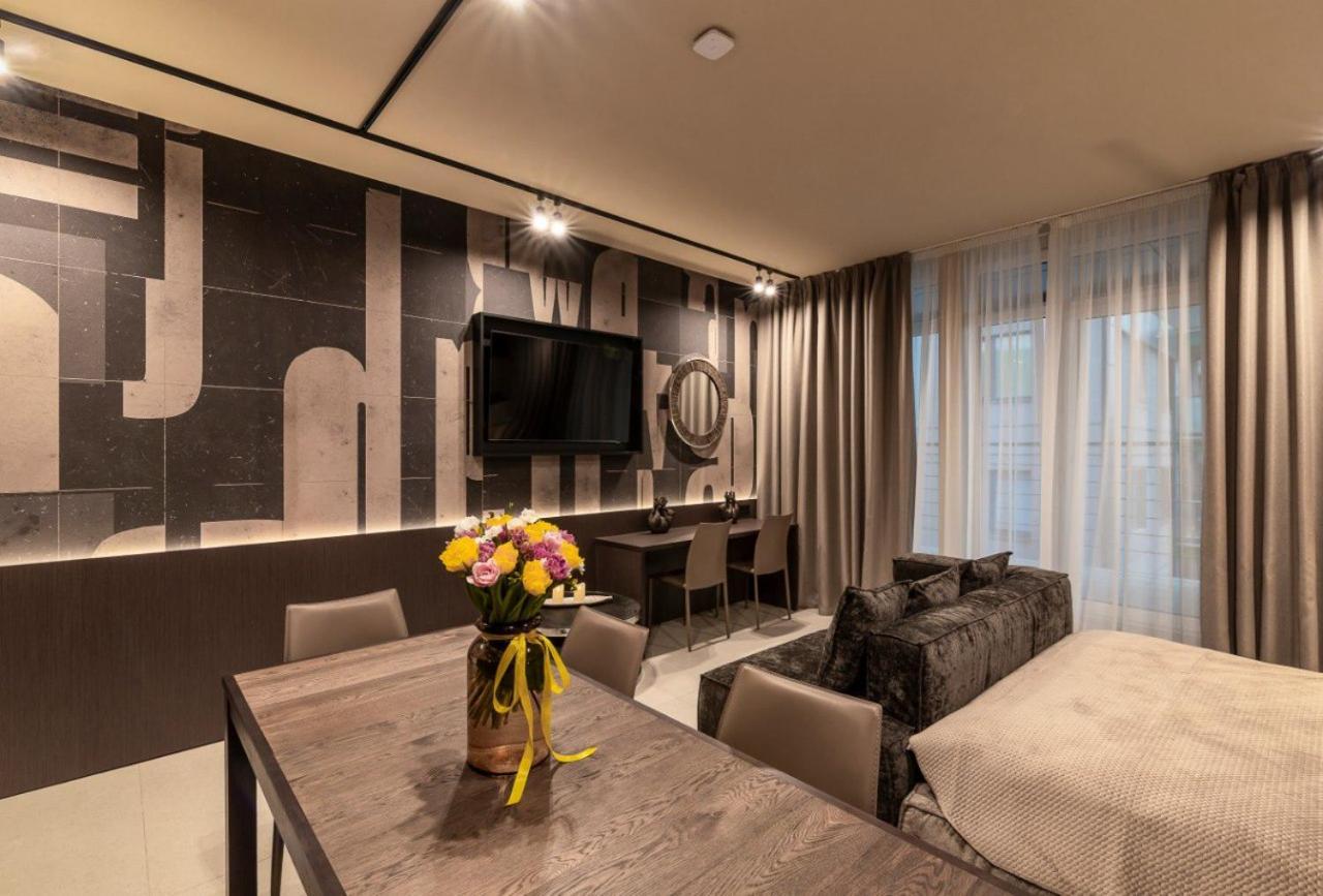 High Five Apartments, Most City Area Dnipro Exterior photo