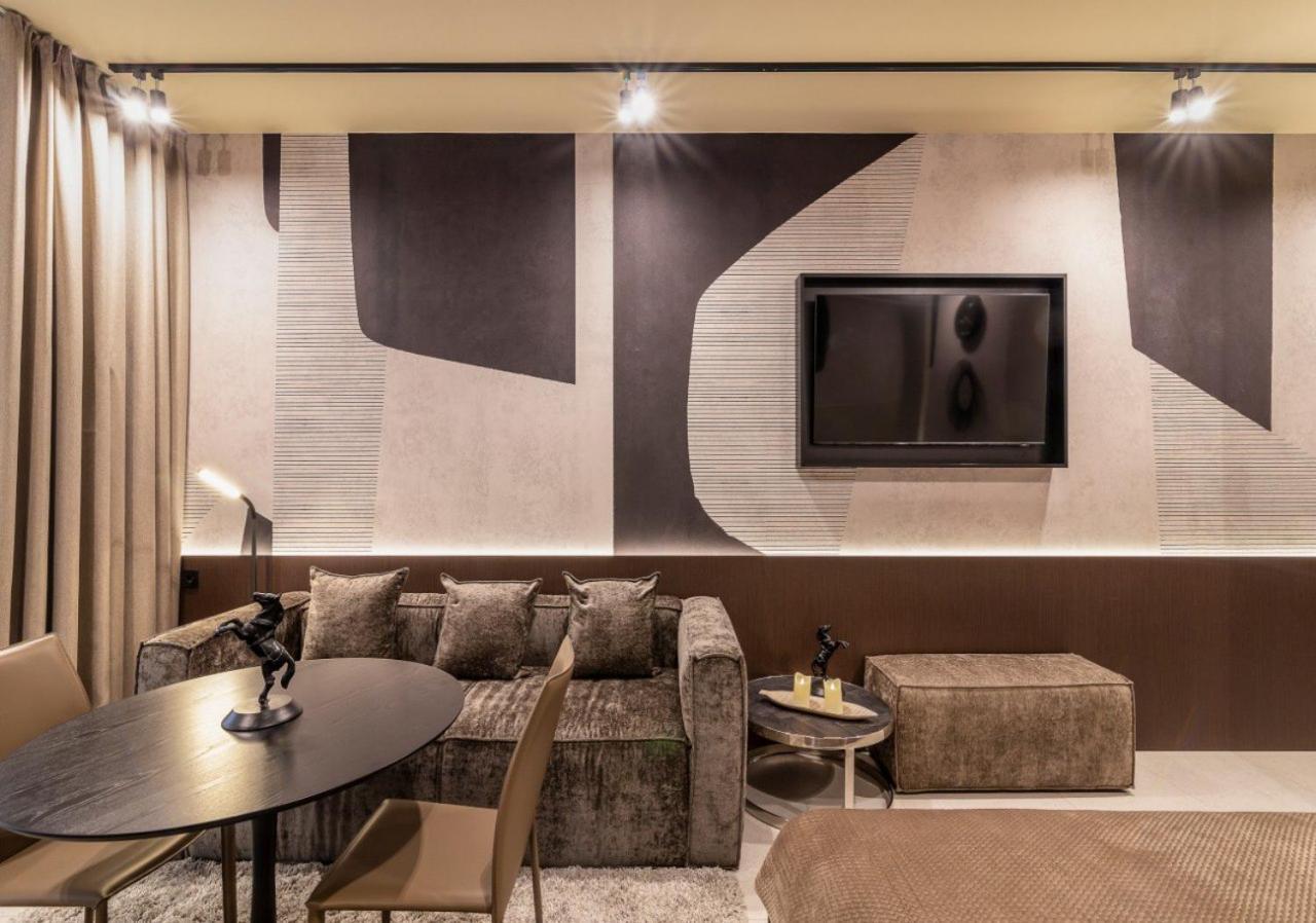 High Five Apartments, Most City Area Dnipro Exterior photo